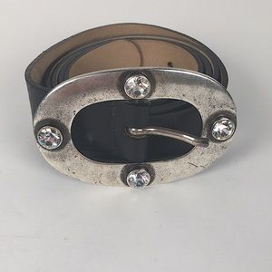 Women’s “Hyde Collection” belt w/Ibel, silver tone buckle w/ rhinestones